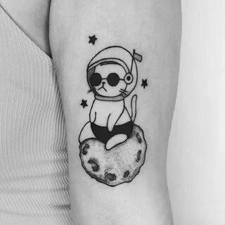 tattoo ideas 2020 Astronaut tattoo, Tattoos, Tattoo designs 