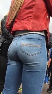 Pattyn Vanbouchaute adlı kullanıcının Jeans panosundaki Pin Kadın modası, K...