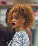 Blah blah blah in 2019 Rihanna hairstyles, Rihanna curly hai