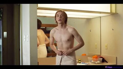 Charlie Plummer Shirtless And Sexy Pics & Vids Collection - 