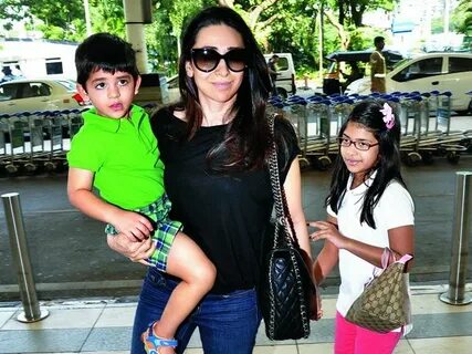 Rare and unseen pictures of Birthday girl Karisma Kapoor Bol