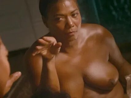 Queen Latifah Nude (39+)