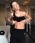 Fit Girls That Are Almost Too Hot To Handle (47 pics + 9 gif
