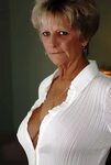 MILFs, GILFs, and Wives gallery 41/83
