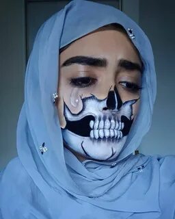 Pin by Luxyhijab on Hijab Halloween looks Halloween looks, H