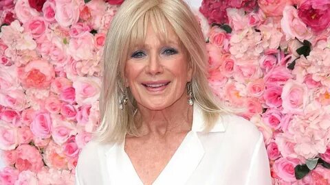 "Happier Without a Man": Actress Linda Evans likes to live a