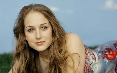 Site not found - DreamHost Leelee sobieski, Celebrities fema