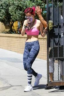 Bella Thorne On her way to a Pilates class in Los Angeles - 