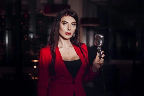 Амира: "У каждой женщины внутри есть своя музыка"