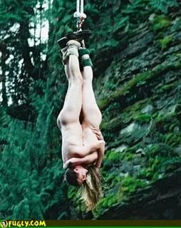Naked Bungee Jumping :: Random Images - Fugly