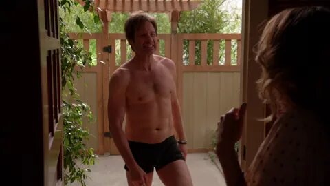 Shirtless Men On The Blog: David Duchovny Mostra Il Sedere