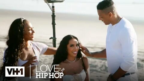 Rich Dollaz Creeps On Erica Mena 👀 VH1 Family Reunion: Love 