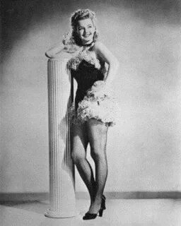 Pin by Fredrick Burns on DALE EVANS Old celebrities, Dale ev