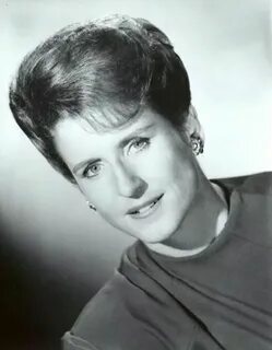 Ann B Davis 5 May 1926 - 1 June 2014 Ann b davis, Actresses,