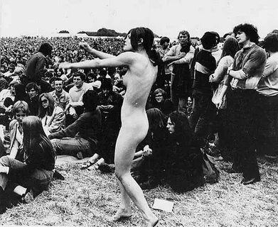 Pin by Rose on 1969 Woodstock, Woodstock festival, Hippie li