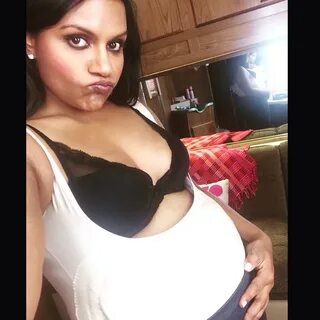 Mindy Kaling on Twitter: "That pregnancy suit in the dead of