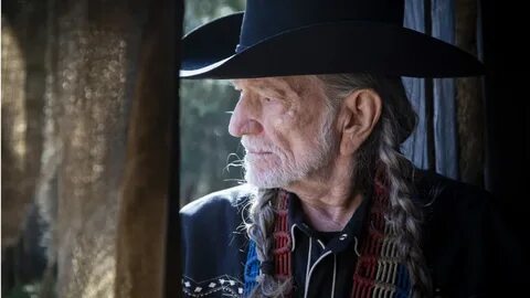 Willie Nelson on Smoking With Snoop Dogg and Marathon Sex: '