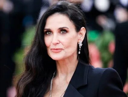 Demi Moore’s Relationship Through The Years: Who Has Demi Mo