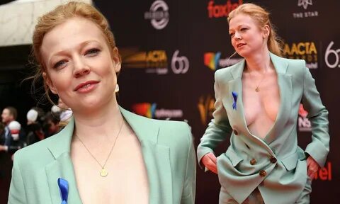 Sarah snook bikini ♥ Sarah Snook Photos: Sarah Snook Hot And