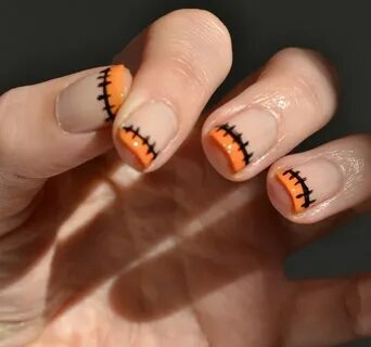 10 Beautiful Halloween-themed Nails Ideas for You to Try Hal