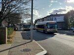 File:MBTA route 44 and 22 buses on Columbus Avenue, November