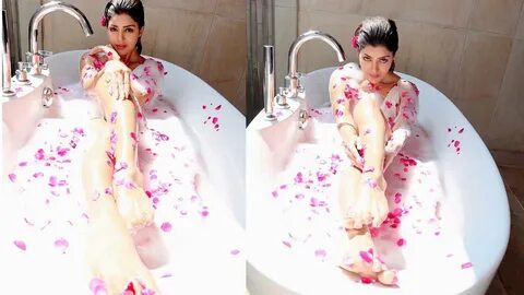 Ramayan' actress Debina Bonnerjee’s bathtub photos take the 