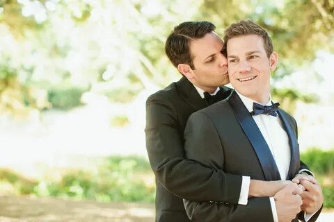 couple Meaws - Gay Site providing cool gay stories and artic