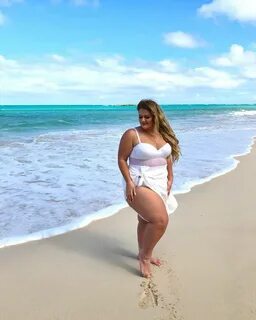 Still one of the most beautiful beaches I’ve ever been to 💙 What are some ...