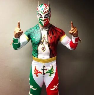 Sin Cara Pic posted by Zoey Thompson