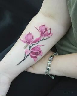 30 Beautiful Magnolia Tattoos You Will Love Style VP Page 19