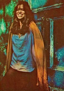 Carly Simon - Album Covers: No Secrets (1972) Carly simon, C