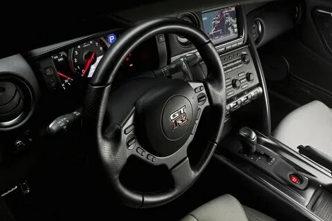 Технические характеристики Nissan GT-R