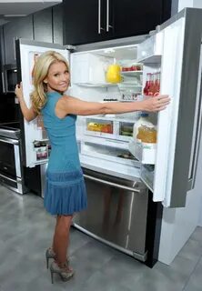 Kelly Ripa's Diet and Favorite Healthy Snacks - Kelly Ripa I