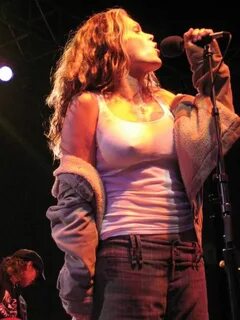 Blues Chanteuse Beth Hart has been compared to Janis Joplin 