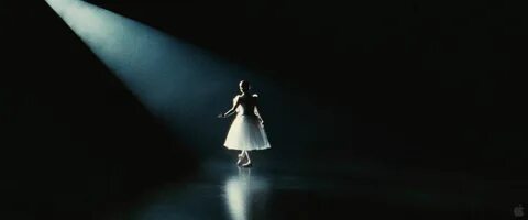 Black Swan. DOP: Matthew Libatique. #blackswan #cinematograp