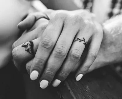 Top 59 Best Wedding Ring Tattoo Ideas - 2021 Inspiration Gui
