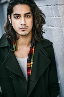 hot middle eastern actors - Google Search Avan jogia, Middle