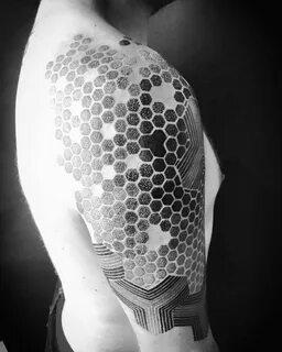 Matt Black ♠ on Instagram: "Cover up 2016" Honeycomb tattoo,