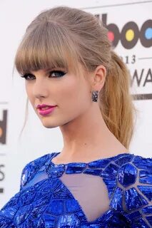 Taylor Swift New Hairstyle Fameous Hair Style - Celebrity