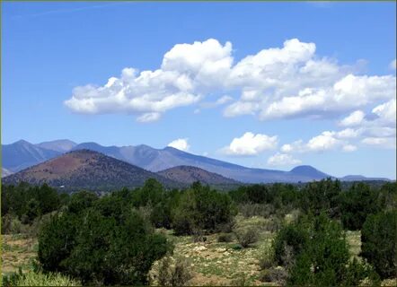 File:San Francisco Peaks. I-40 West, Flagstaff AZ 7-30-13 (1