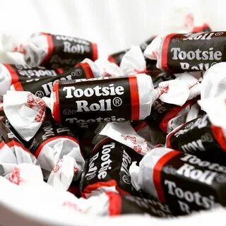 Tootsie Roll candy branding - Fonts In Use