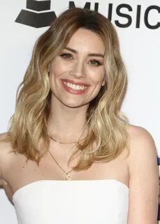 Arielle Vandenberg At MusiCares Person of the Year Gala, Con