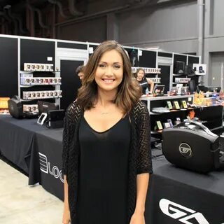 File:RTX 2014 - Jessica Chobot (14387683959).jpg - Wikimedia