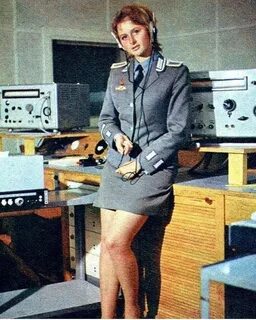 East German military female officer (1980s) ("DDR Überwachun