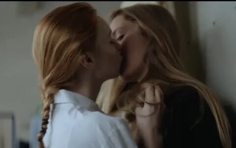 Lesbian makeout gif 🔥 Girls deep kissing, making out - /gif/ - Adult GIF - 4arch