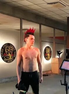 Jacob Bertrand Shirtless, Girlfriend, Bromance, Hawk in Cobr