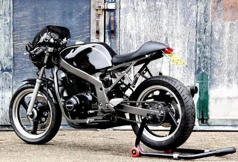 Suzuki GS500 Cafe Racer by Motolifestyle Cafe racer, Cafe ra