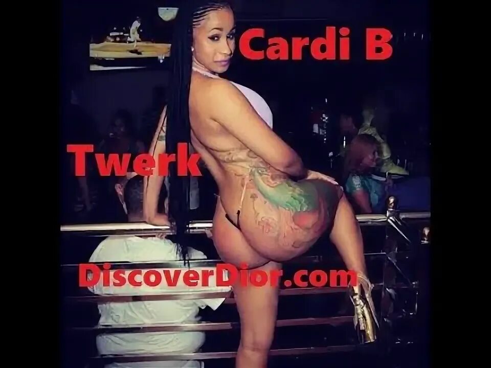 Cardi B Twerking That Ass On #HotForTheHolidays Concert - Yo