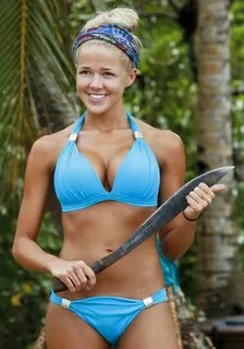 The 35 Hottest Female Survivor Contestants : Angie Layton Su