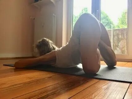 Yoga Poses : Ashtanga Yoga - playing with cobra and puppy po